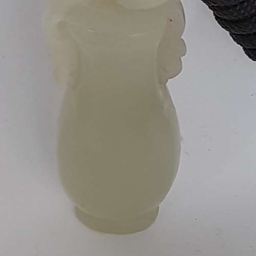 和田玉掛件連證書。，每件一千八百元。三件清貨價買二送一。共售三千六百元。no.W1...