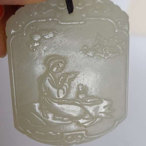 和田玉掛件連證書。，每件一千八百元。三件清貨價買二送一。共售三千六百元。no.W1...