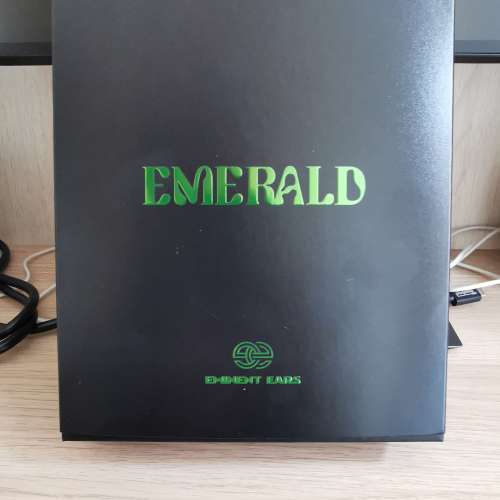 99.9% new Eminent Ears Emerald