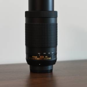 Nikon AF-P DX NIKKOR 70-300mm f/4.5-6.3G ED VR (極少用)