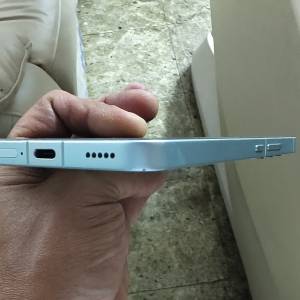 Meizu 20 12+256 銀色，新淨，屏幕有小花