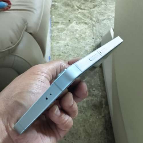 Meizu 20 12+256 銀色，新淨，屏幕有小花