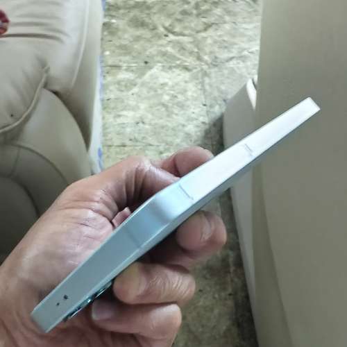 Meizu 20 12+256 銀色，新淨，屏幕有小花