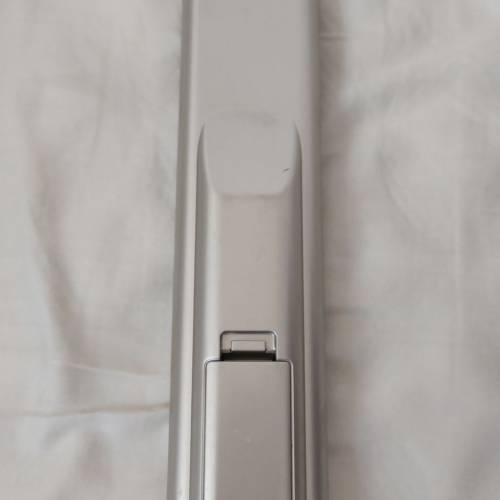 淨放售Denon RC-999搖控，外表超新，但電池曾流水彈弓已損壞要維修！零件價$50