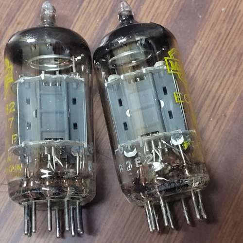 Mullard 黃字 ECC82 x 2