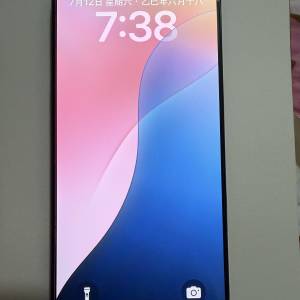 iphone 16 pro max 卡貼機 256GB 黑色，極新淨，美版，無花無崩 ，電池100%