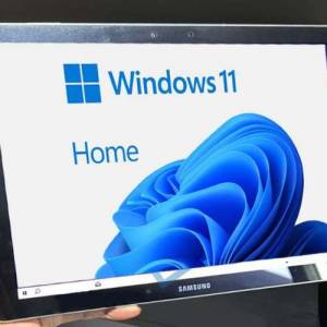 已升win11 Home(SamsungTabPro S 4GB+128GB SSD)WIFI 12吋type-C充電連logitech藍...