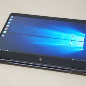 HP Spectre x360 (2017) i5 8gb 256gb ssd
