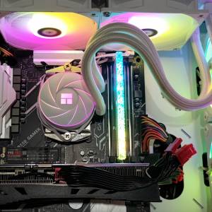 出售電腦AMD Ryzen5 5600X 娛樂遊戲+直播錄製+工作剪片，足料100%可用