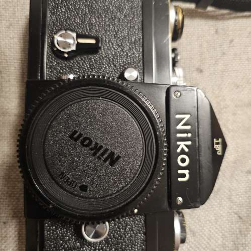 Nikon 經典 大F (尖頂 黑機）大師露銅阿波羅版