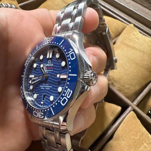 平價清埋唔玩錶 最新版vs v4版 一體化開模機芯 seamaster 300 diver