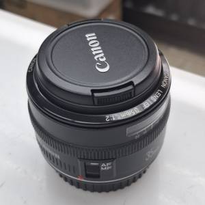 CANON EF 35MM F2 95% NEW