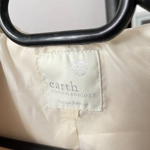 Earth Music and Ecology special edition coat外套