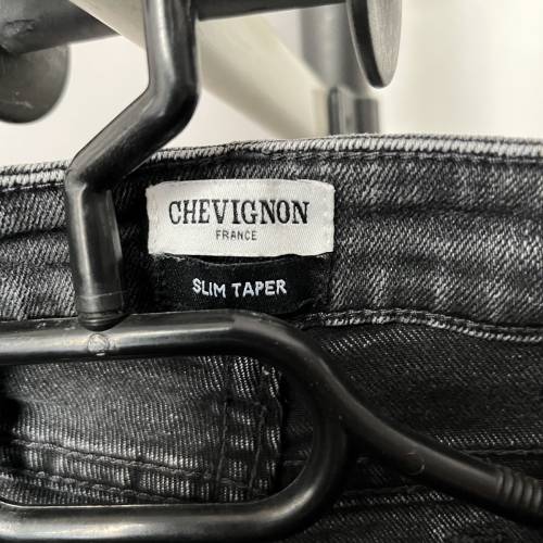 CHEVIGNON France slim taper jeans修腿形窄身牛仔褲