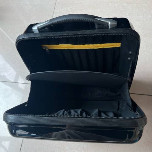 Samsonite Graviton Beauty Briefcase新淨硬殼配帶公事包/行李箱