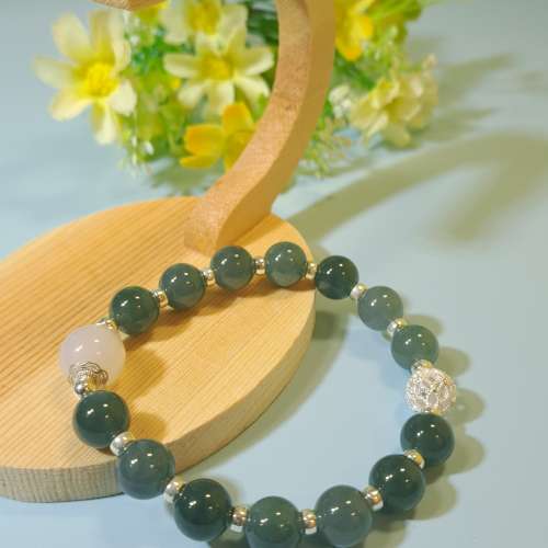 16CM藍水翡翠配白瑪瑙手串