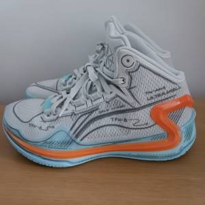 Li Ning sneakers 李寧波鞋