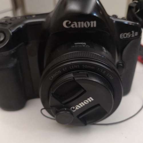 Canon EOS 1n film camera + canon EF lens 50mm 1:1.8