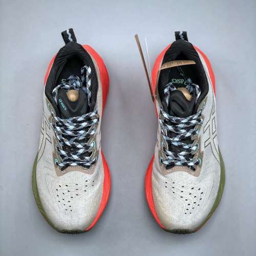 ASICS Novablast 4.0 男女士運動鞋 緩震回彈透氣耐磨跑鞋size：36-45