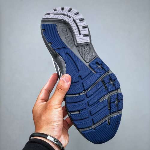 Brooks Glycerin 19跑鞋男子緩震馬拉松慢跑鞋 size：40-45