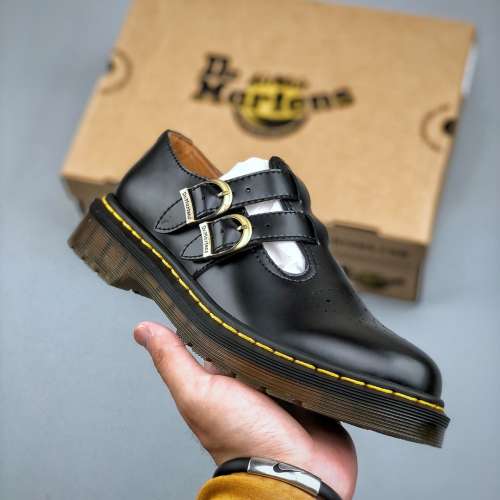 Dr.martens 馬汀博士 布洛克 小皮鞋size：35 36 37 38 39 40 41（偏大一碼）
