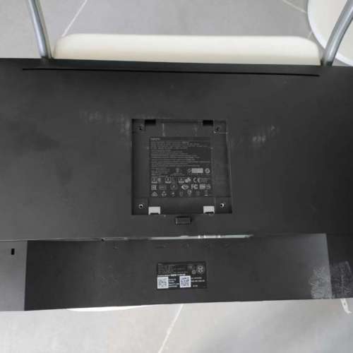 Dell P2417H 24-inch IPS 1920*1080 支持VGA，HDMI，DP接口，配齊火牛