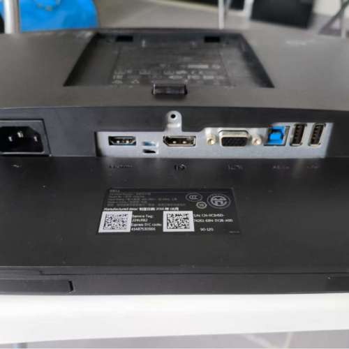 Dell P2417H 24-inch IPS 1920*1080 支持VGA，HDMI，DP接口，配齊火牛
