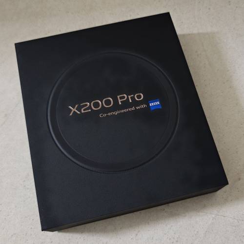 Vivo X200 Pro 港行藍色 95% 新 (有單有盒有保養)