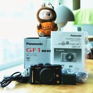 女友一號 Panasonic GF1機身 M4/3元祖機 95%NEW（有盒）減價！