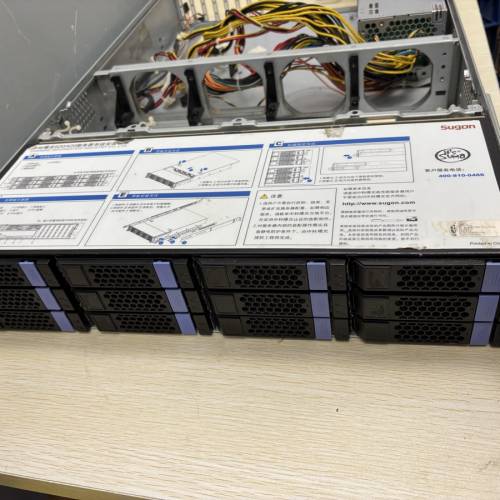 伺服器/server2u，帶12位硬盤機箱 /case+2個火牛