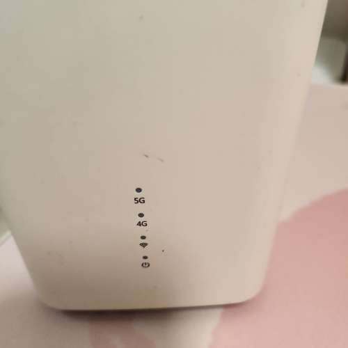 二手港版 Oppo 5G router 路由器 T1A