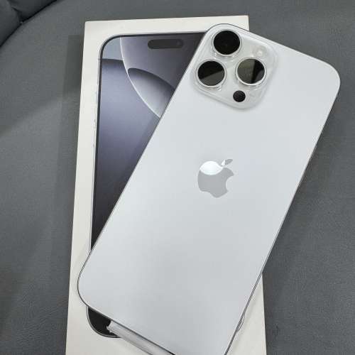 全新未使用過 iPhone 16 Pro Max 256GB 白色 香港行貨 蘋果保養一年 自用首選超值