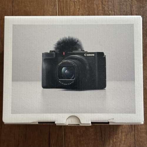 Canon Powershot V1