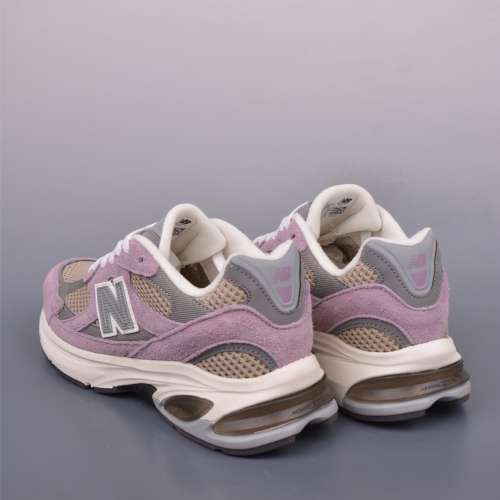 New Balance 2010系列 經典復古休閒運動板鞋U2010VT size：36 37 37.5 38 38.5 39....
