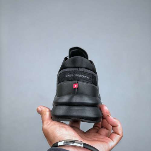 On Cloudtilt Loewe 戶外街頭機能風跑步鞋 size：36-45