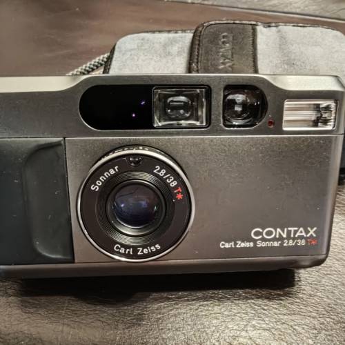 Contax T2 Titanium Black
