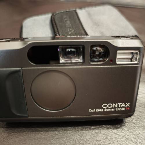 Contax T2 Titanium Black連包裝盒