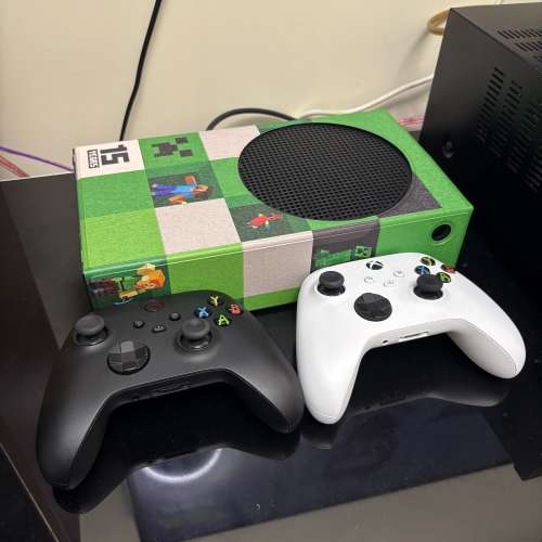 Xbox series s 1TB 15週年Minecraft 版