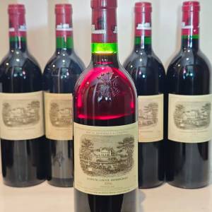 香港上門回收拉菲酒莊紅酒，高價收購chateau Lafite