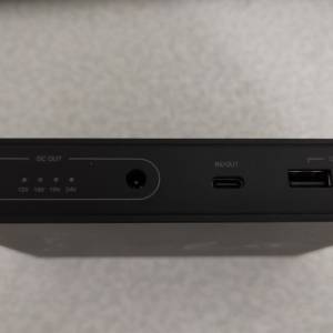 99%new Omni Mobile 25600mah 25600 筆記型電腦行動電源,適用於所有裝置的通用充電器