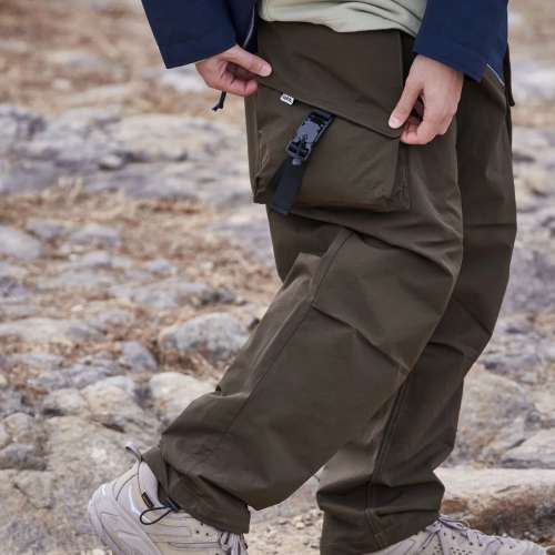 99 % new Lakh Supply waterproof 防水布 Twelve Pockets Cargo Pants Size : S
