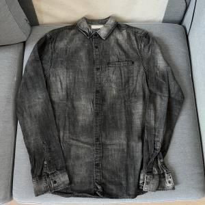 95% new 洗水靚料 Allsaints Garforth Shirt Washed black buy from official web 有...