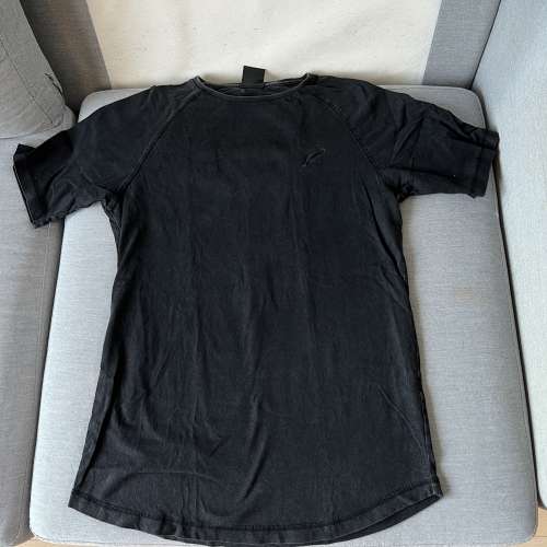 Publish T shirt Size M