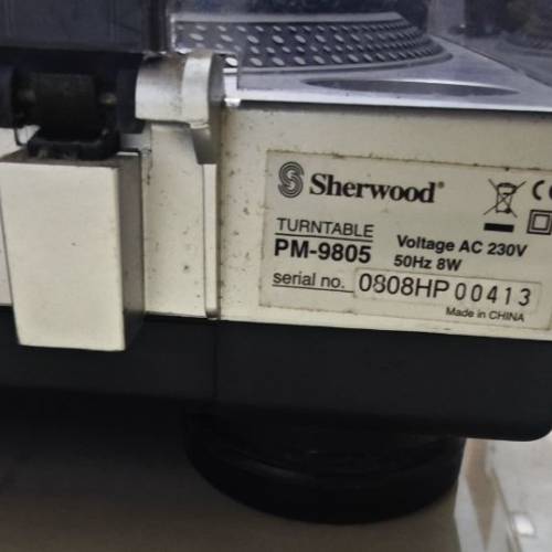 Sherwood黑膠唱機