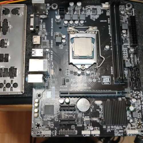 技嘉 GA-H110M-H Micro ATX Socket 1151 支援6、7代CPU