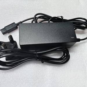 全新任天堂GAME CUBE 遊戲機 220v火牛(香港用三腳)