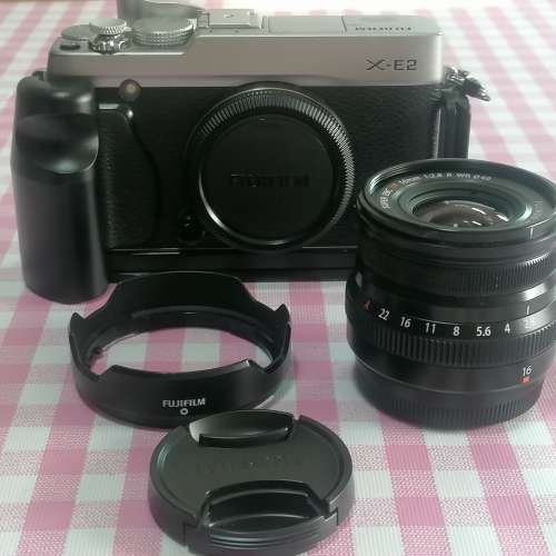 Fuji XE2 16mm 2.8f full box set not Olympus panasonic nikon canon contax leica