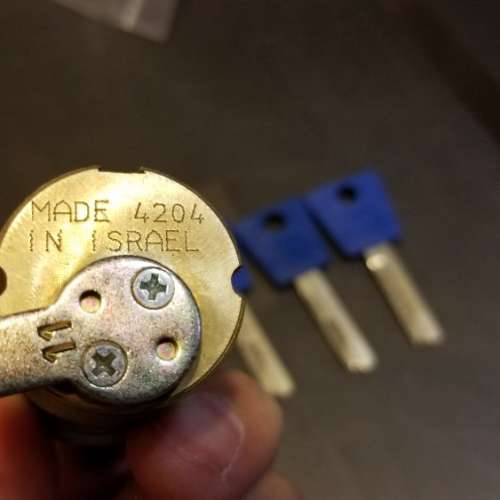 BELLHOAN 電腦鎖膽(己配5條電腦匙), 街配1條電腦匙都要$70條, 超值!!!!