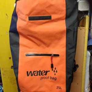 water proof bag，25L $10