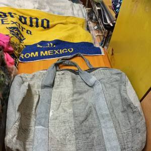 牛仔布袋 $10
